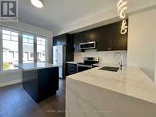 27 WALTERS LANE | Grimsby Ontario | Slide Image Thirteen