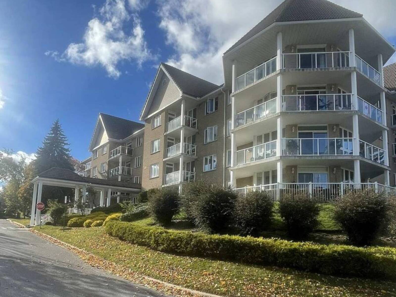 103 - 51 RIVERMILL BOULEVARD, Lindsay, Ontario K9V 6E8