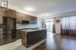 80 OAKTREE DRIVE | Caledonia Ontario | Slide Image Nine