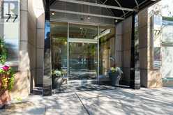 215 - 77 AVENUE ROAD | Toronto Ontario | Slide Image Three
