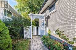2 ALDERBURY CRESCENT | Brampton Ontario | Slide Image Forty-seven