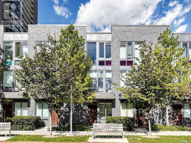 28 SONIC WAY Toronto Ontario, M3C 3Z2 - 3 Bedrooms Condo For Sale
