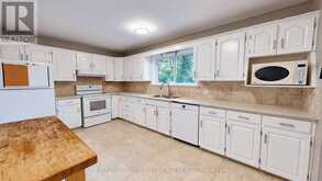 135 CATHERINE STREET W | Gravenhurst Ontario | Slide Image Six