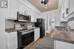 25 WALKER COURT | Grimsby Ontario | Slide Image Twelve