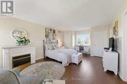 103 THOROUGHBRED BOULEVARD | Hamilton Ontario | Slide Image Sixteen