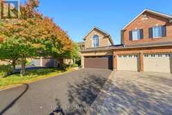 103 THOROUGHBRED BOULEVARD | Hamilton Ontario | Slide Image Two