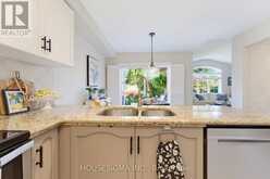103 THOROUGHBRED BOULEVARD | Hamilton Ontario | Slide Image Eight