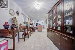 70 CONNERY CRESCENT | Markham Ontario | Slide Image Nine
