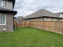 15 CURREN CRESCENT | Tillsonburg Ontario | Slide Image Thirty-four