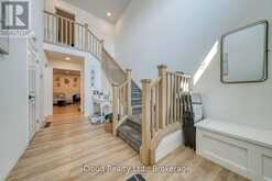 15 CURREN CRESCENT | Tillsonburg Ontario | Slide Image Three