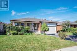 42 FAYE DRIVE | Toronto Ontario | Slide Image Two