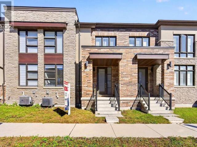 225 CORONATION ROAD Whitby Ontario, L1P 0H6 - 3 Bedrooms Home For Sale