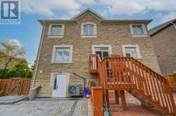 982 WILBUR PIPHER CIRCLE | Newmarket Ontario | Slide Image Forty-five
