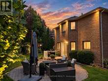 408 MCCAFFREY ROAD | Newmarket Ontario | Slide Image Forty-eight