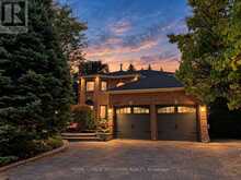 408 MCCAFFREY ROAD | Newmarket Ontario | Slide Image Fifty