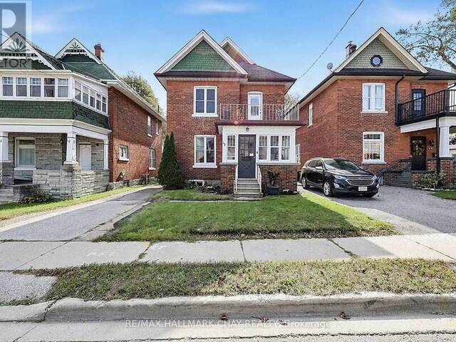 43 BROCK STREET Barrie Ontario, L4N 2L8 - 3 Bedrooms Home For Sale