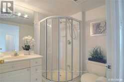 1002 - 11 TOWNSGATE DRIVE | Vaughan Ontario | Slide Image Thirteen