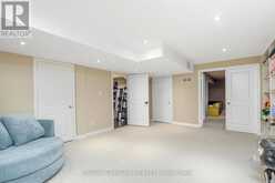 24 ROYAL WEST ROAD | Markham Ontario | Slide Image Thirty-seven