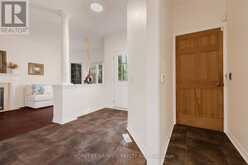 126 RAYMOND CRESCENT | Barrie Ontario | Slide Image Thirteen