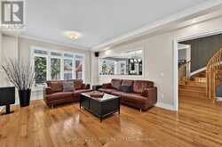 81 ROYAL PARK BOULEVARD | Barrie Ontario | Slide Image Twelve