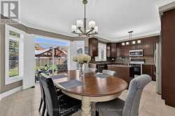81 ROYAL PARK BOULEVARD | Barrie Ontario | Slide Image Thirteen