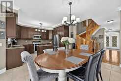 81 ROYAL PARK BOULEVARD | Barrie Ontario | Slide Image Fifteen