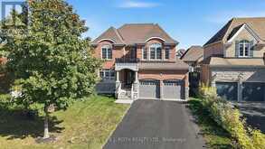 81 ROYAL PARK BOULEVARD | Barrie Ontario | Slide Image One