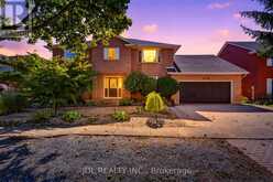 6240 MORETTA DRIVE | Niagara Falls Ontario | Slide Image Two