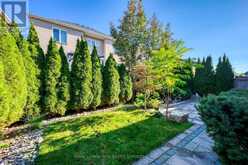 144 NORTH PARK BOULEVARD | Oakville Ontario | Slide Image Forty-five