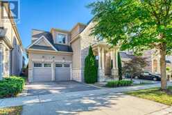 144 NORTH PARK BOULEVARD | Oakville Ontario | Slide Image Eight