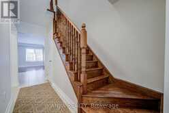 6 EXPEDITION CRESCENT | Whitchurch-Stouffville Ontario | Slide Image Five