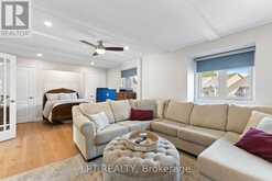 9 DAVY POINT CIRCLE | Georgina Ontario | Slide Image Thirty-one