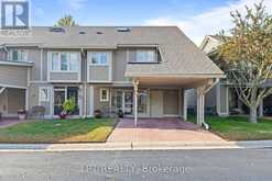 9 DAVY POINT CIRCLE | Georgina Ontario | Slide Image Forty-eight