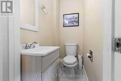 102 THE COUNTRY WAY | Kitchener Ontario | Slide Image Twelve