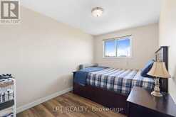 102 THE COUNTRY WAY | Kitchener Ontario | Slide Image Eighteen