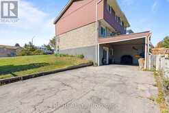 102 THE COUNTRY WAY | Kitchener Ontario | Slide Image Thirty