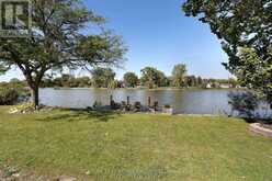 121 SOUTH RIVERVIEW DRIVE | Amherstburg Ontario | Slide Image Five