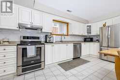 254 MAPLE LEAF DRIVE | Toronto Ontario | Slide Image Ten
