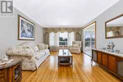 254 MAPLE LEAF DRIVE | Toronto Ontario | Slide Image Seventeen