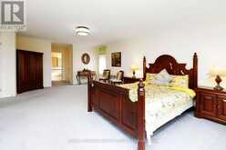 5680 OLDCASTLE CRESCENT | Mississauga Ontario | Slide Image Nineteen