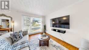 487 HOUNSLOW AVENUE | Toronto Ontario | Slide Image Five