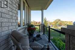16 THOMAS NOBLE COURT | Nobleton Ontario | Slide Image Four