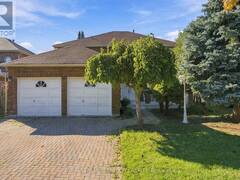 8 MALLORY AVENUE Markham Ontario, L3R 6P7