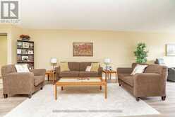 209 - 33 WELDRICK ROAD E | Richmond Hill Ontario | Slide Image Eleven