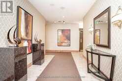 209 - 33 WELDRICK ROAD E | Richmond Hill Ontario | Slide Image Five