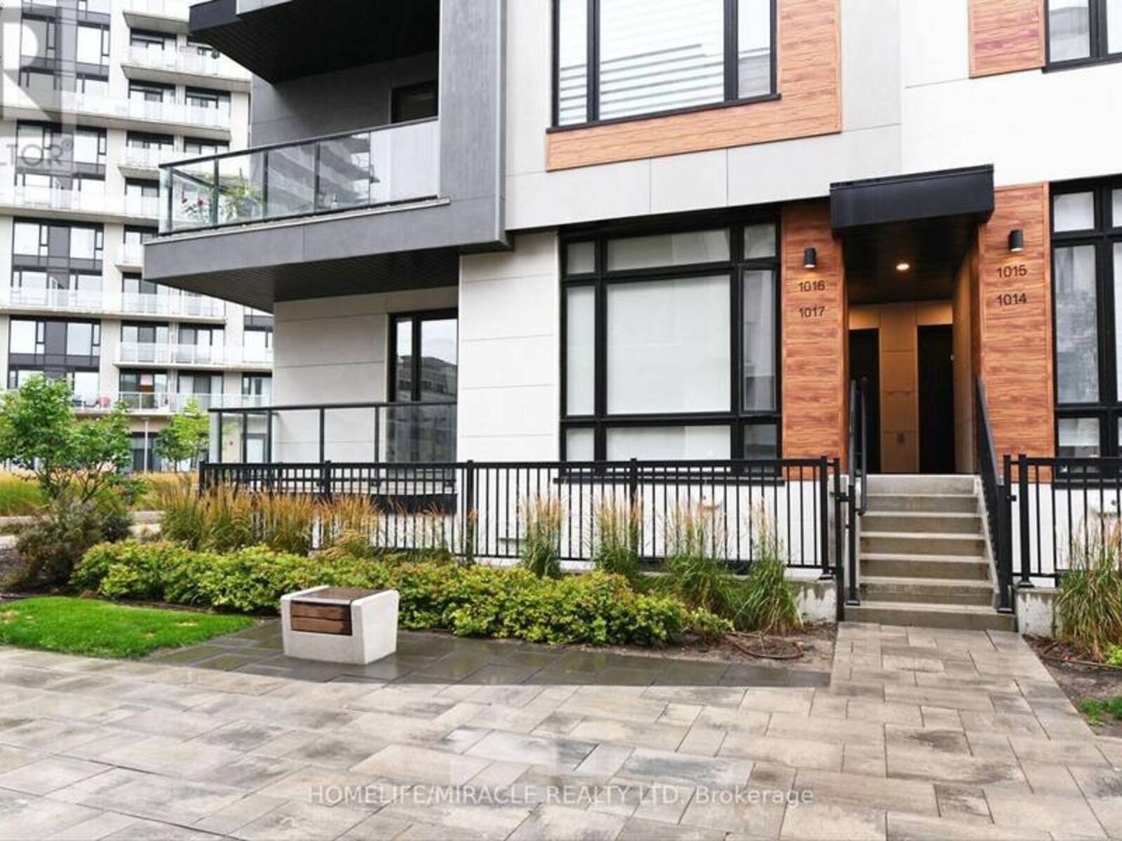 1017 - 14 DAVID EYER ROAD, Richmond Hill, Ontario L4S 0N5