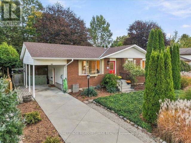137 ORCHARD DRIVE Thornbury Ontario, N0H 2P0 - 2 Bedrooms Home For Sale