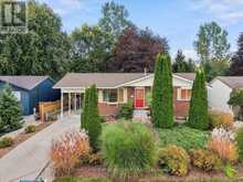 137 ORCHARD DRIVE | Thornbury Ontario | Slide Image Two