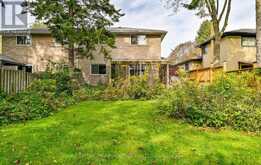 131 DARLINGSIDE DRIVE | Toronto Ontario | Slide Image Thirty-seven
