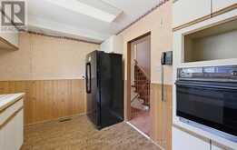 131 DARLINGSIDE DRIVE | Toronto Ontario | Slide Image Nine